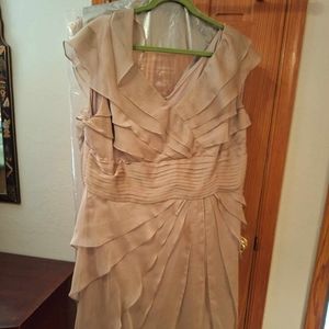 Adrianna Papell, Size 22 Taupe Bridesmaid dress/Prom dress